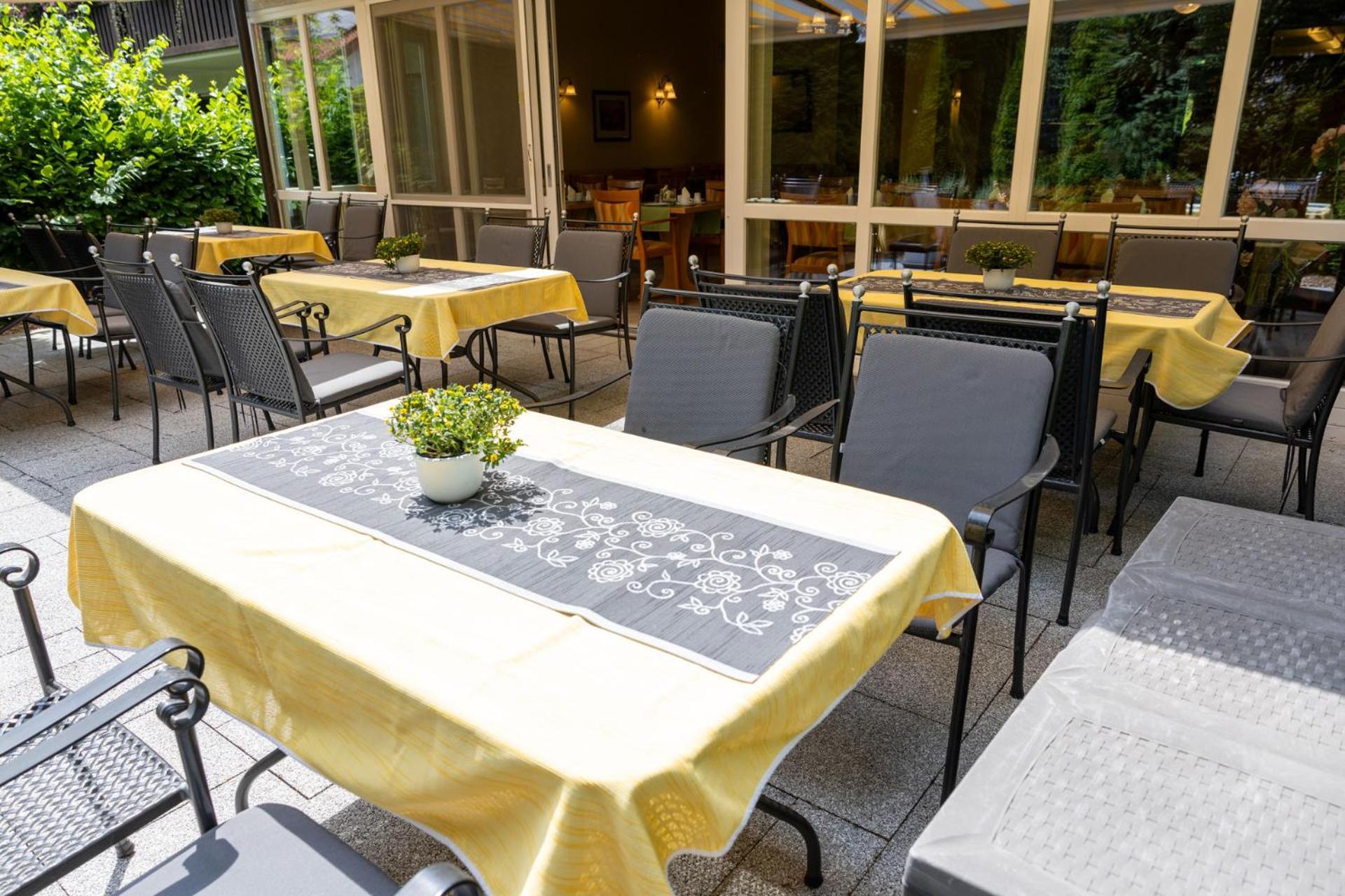 Hotel Sonnenhof Bad Birnbach Exterior photo